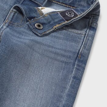Бебешки дънков панталон Mayoral за момче slim fit